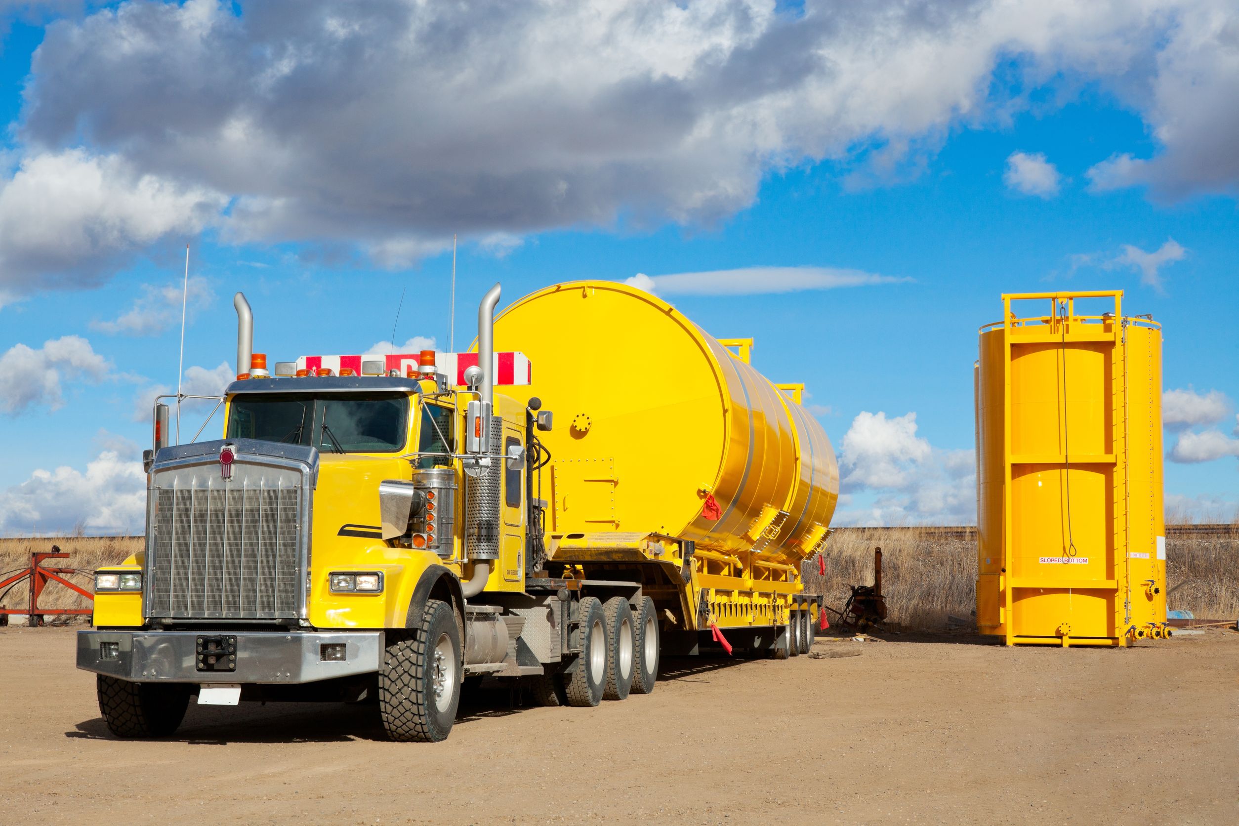 Hire A Company That Provides Bulk Water Delivery In Clinton For Pools